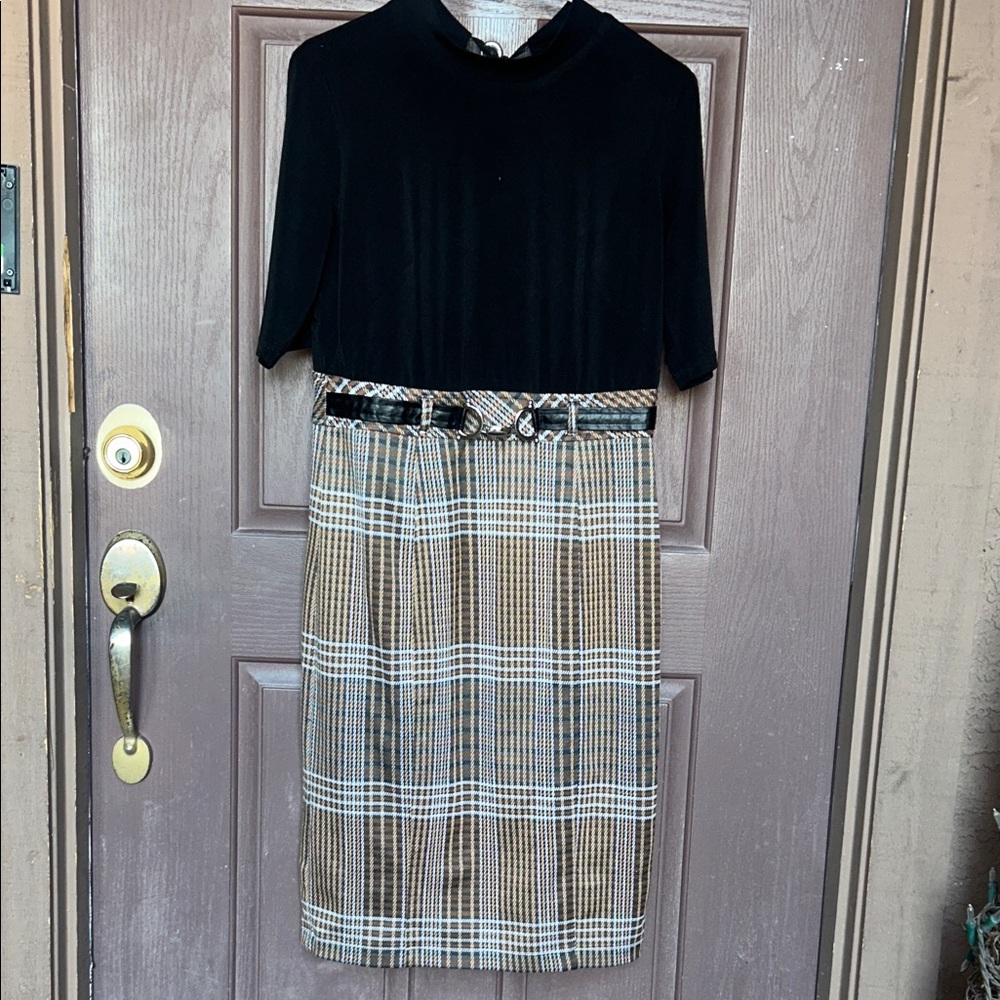 Robbie Bee Black and Tan Plaid Midi Dress
